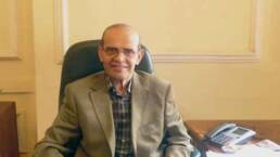 أحمد_يوسف_أحمد_يفوز_بجائزة_الدولة_التقديرية_بمصر_مركز_دراسات_الوحدة_العربية