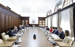 المرأة المغربية وسؤال المناصفة داخل المؤسسات الدستورية