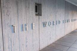 Potentialities in Applying Foucault’s Discourse Analysis to World Bank Research