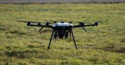 من السيف إلى الخوارزمية: تطور أدوات الحرب عبر التاريخ وتأثير الذكاء الاصطناعي في الصراعات المعاصرة