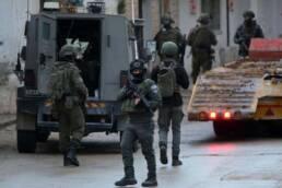 التوسع المتقهقر في الزمان المستقطع